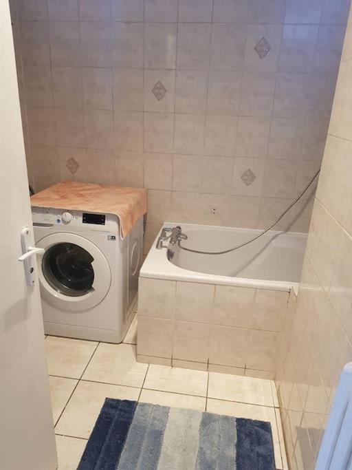 Superbe Appartement En Residence Prive Avec Un Parking Prive Scionzier Kültér fotó