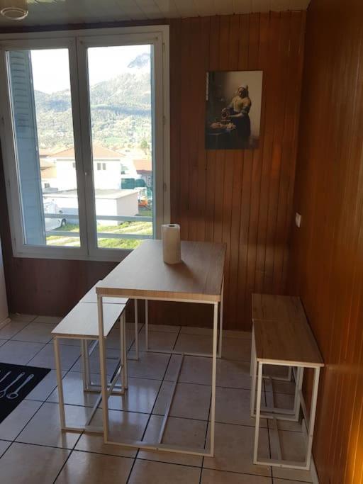 Superbe Appartement En Residence Prive Avec Un Parking Prive Scionzier Kültér fotó